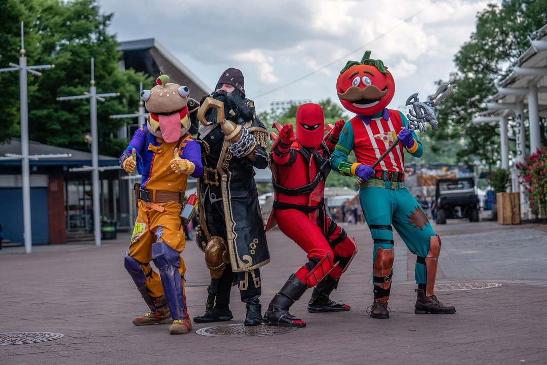 Group of cosplayers at E3